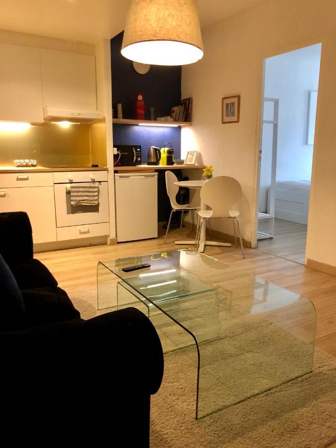 Cool & Central 2 Bedroom In Heart Of Eaux-Vives Geneva Bagian luar foto
